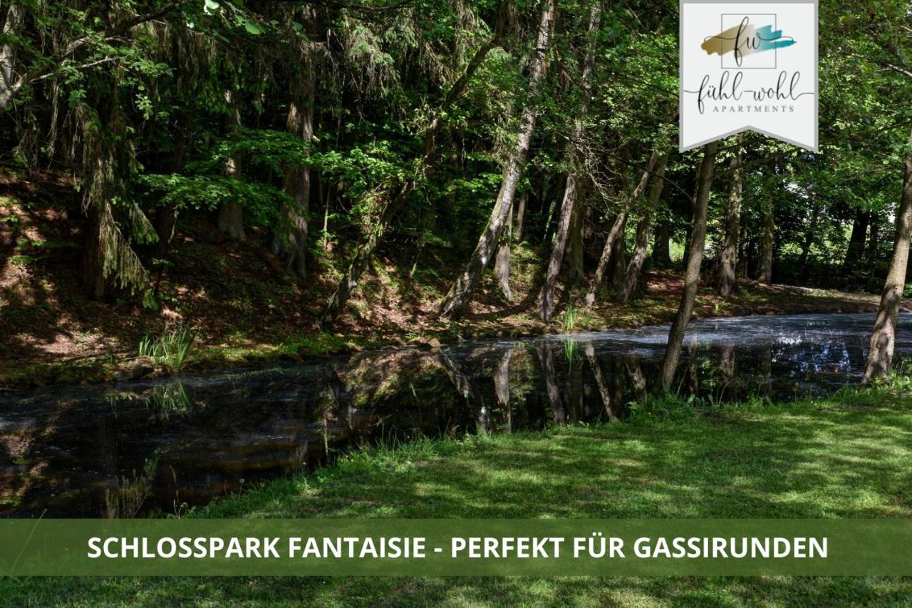 Ferienhaus Fantaisie - Wohnen Nahe Schlosspark -Stadtgrenze Bayreuth Fuer 1-5 Pers, Hunde Willkommen, Voll Eingezaeunt Eckersdorf Екстер'єр фото
